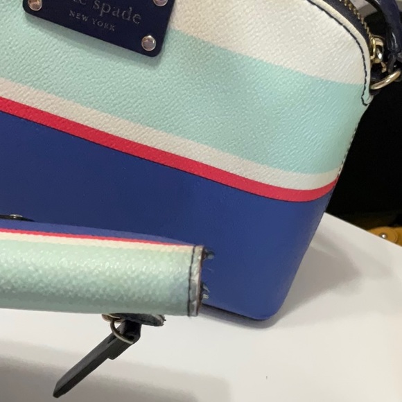 Kate Spade Wellesley Hannah Tropical Stripe Bay Crossbody and matching wallet - Picture 8 of 8